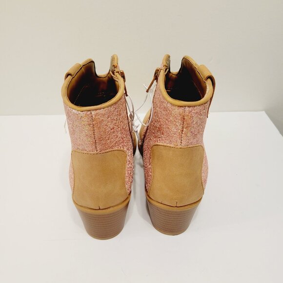 Youth Girls Falls Creek Tan Beige Faux Suede Sparkly Pink Heeled Booties - Picture 5 of 6